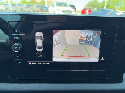 Certified 2025 Volkswagen Jetta Sport FWD image 20