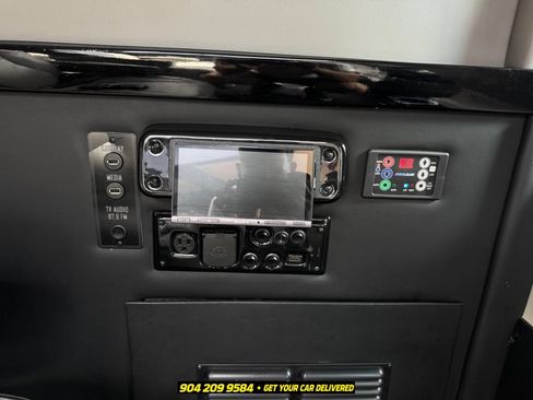 Used 2015 RAM ProMaster 2500 w/ Premium Appearance Group FWD image 29