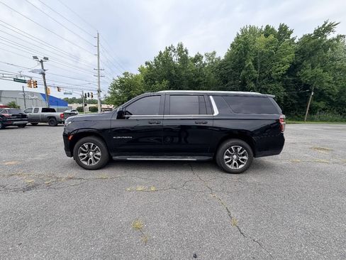 Used 2022 Chevrolet Suburban LT AWD/4WD image 51