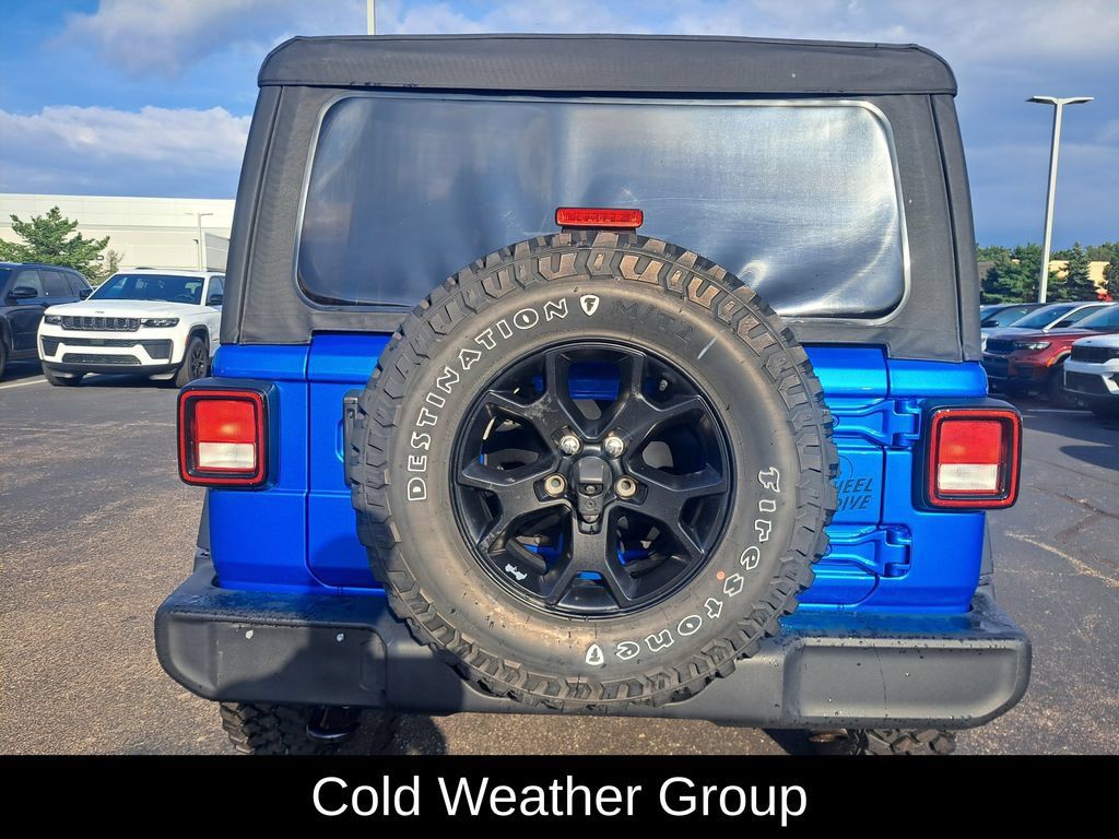 Used 2023 Jeep Wrangler Unlimited Sport AWD/4WD image 5