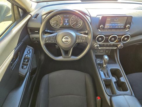 Used 2024 Nissan Sentra S image 12