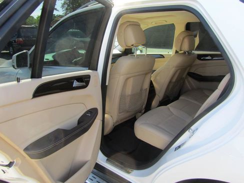 Used 2016 Mercedes-Benz GLE 350 w/ Premium Package image 20