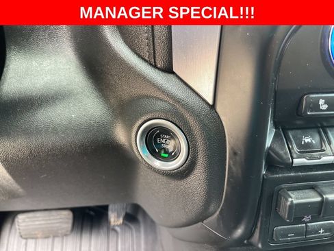 Used 2020 GMC Sierra 1500 SLT w/ SLT Premium Plus Package AWD/4WD image 30