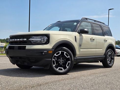 Used 2024 Ford Bronco Sport Outer Banks w/ Tech Package AWD/4WD image 23