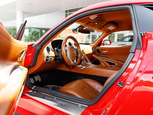 Used 2014 SRT Viper GTS w/ GTS Laguna Interior Package RWD image 42