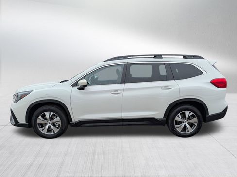 Certified 2025 Subaru Ascent Premium image 4