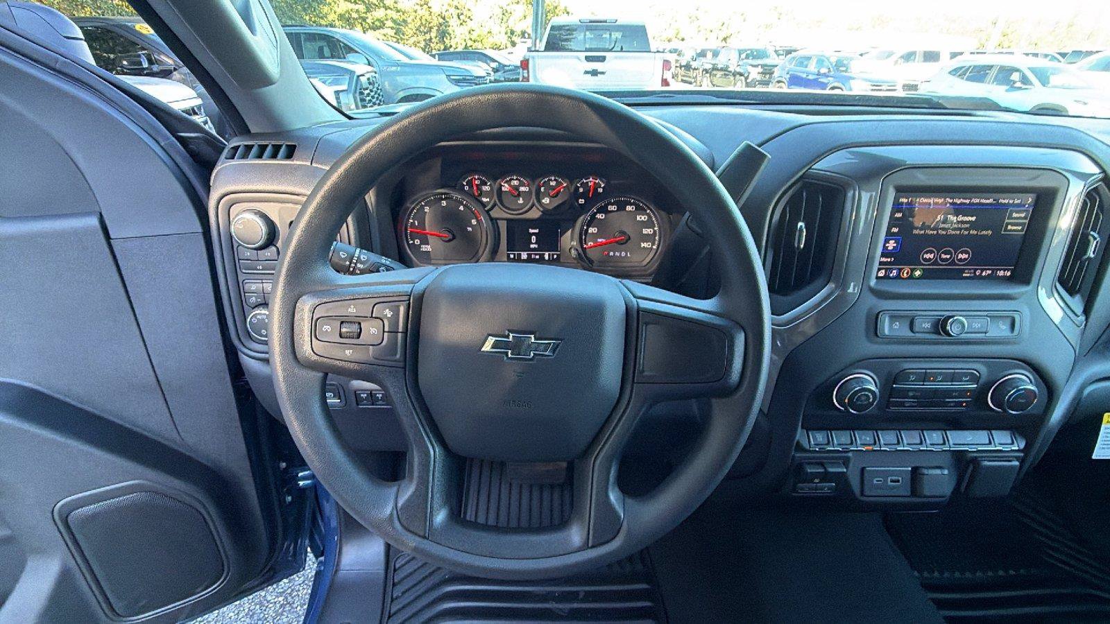 New 2026 Chevrolet Silverado 2500 Custom w/ Custom Value Package AWD/4WD image 23