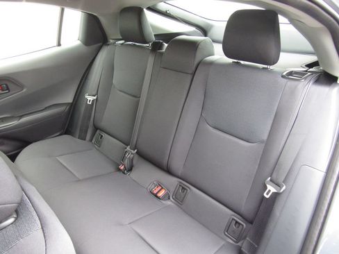 Used 2026 Toyota Prius LE AWD/4WD image 16