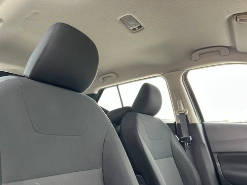 Used 2025 Nissan Kicks Play S image 17