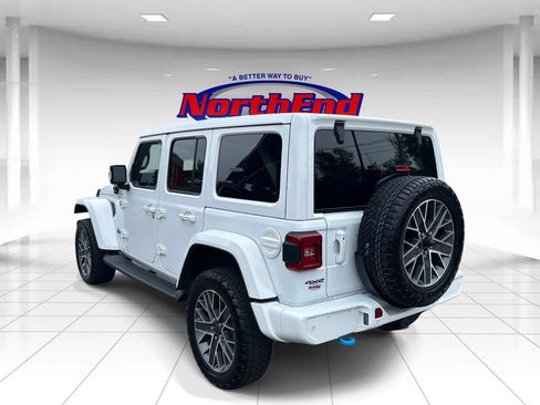 Used 2024 Jeep Wrangler High Altitude AWD/4WD image 5