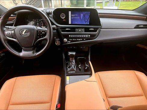Used 2025 Lexus ES 350 w/ Premium Package FWD image 20