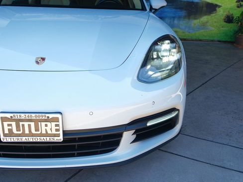 Used 2017 Porsche Panamera image 47