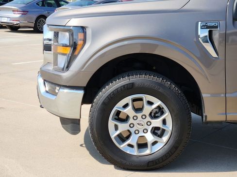 Used 2023 Ford F150 XLT image 11