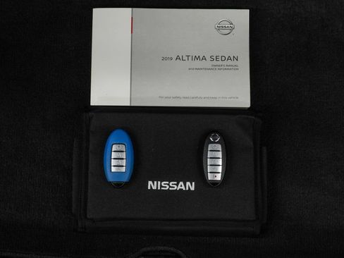 Used 2019 Nissan Altima 2.5 S AWD/4WD image 39