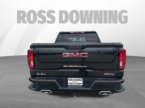 Used 2025 GMC Sierra 1500 AT4 w/ AT4 Premium Package AWD/4WD image 5