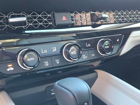 New 2026 Honda Accord EX-L image 17