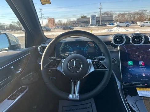 Used 2026 Mercedes-Benz GLC 300 4MATIC image 29
