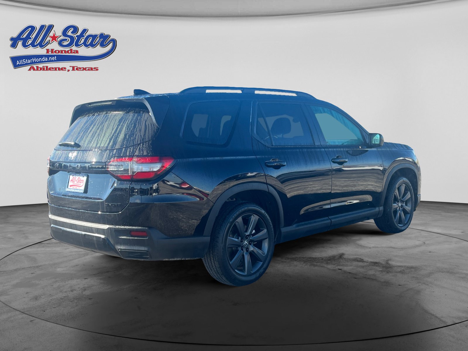 New 2026 Honda Pilot Sport image 5