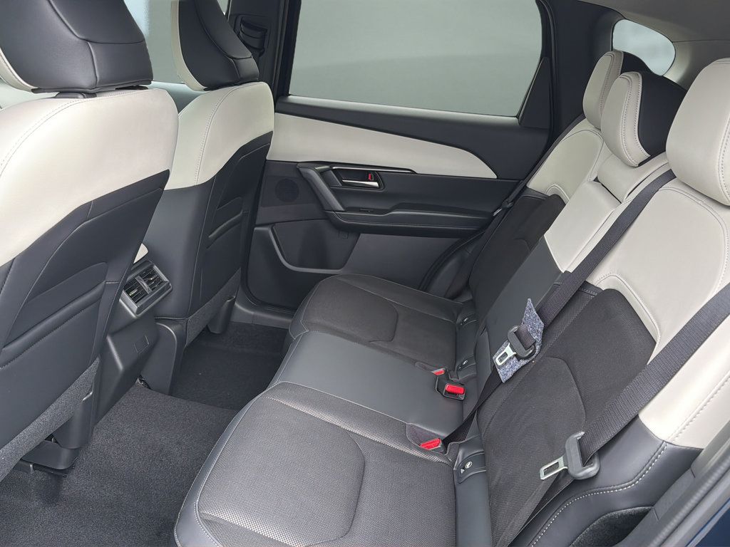 New 2026 MAZDA CX-5 Preferred AWD/4WD image 17