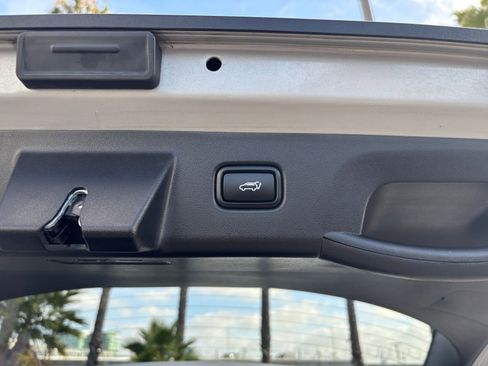 Used 2025 Hyundai Tucson SEL AWD/4WD image 23