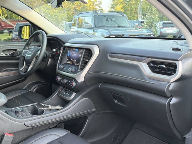 Used 2023 GMC Acadia Denali w/ Denali Ultimate Package FWD image 21