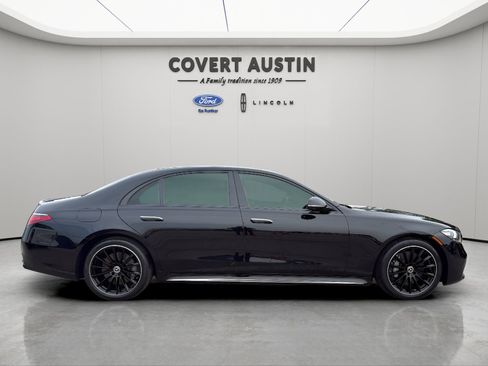 Used 2023 Mercedes-Benz S 500 4MATIC w/ AMG Line image 11