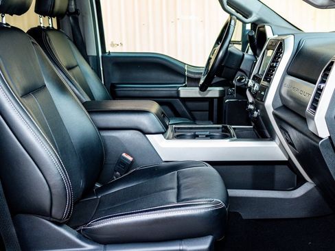 Used 2021 Ford F250 Lariat w/ Lariat Value Package image 27