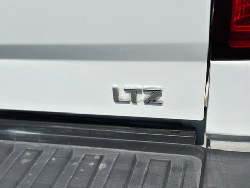 Used 2016 Chevrolet Silverado 2500 LTZ w/ Duramax Plus Package AWD/4WD image 47