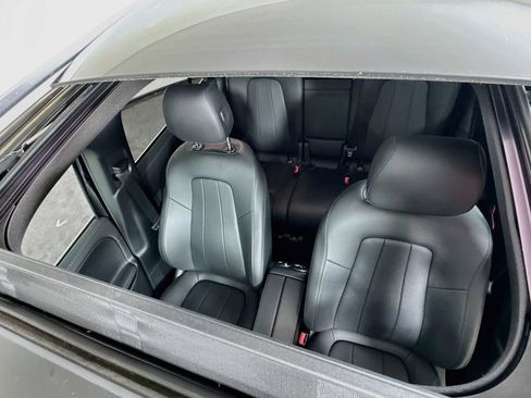Used 2023 Mercedes-Benz GLB 250 image 26