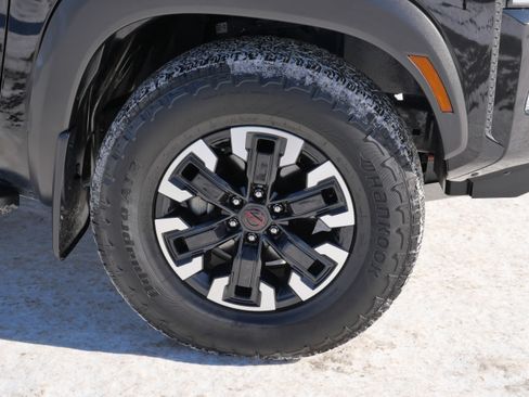 Used 2024 Nissan Frontier PRO-4X w/ Pro Convenience Package image 15