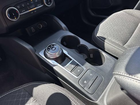 Used 2025 Ford Escape Active AWD/4WD image 26
