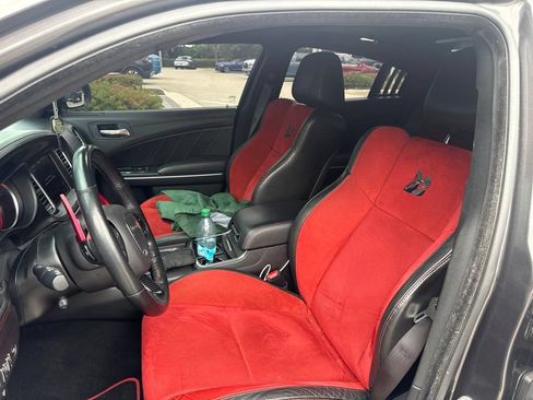 Used 2023 Dodge Charger Scat Pack w/ Plus Group RWD image 6