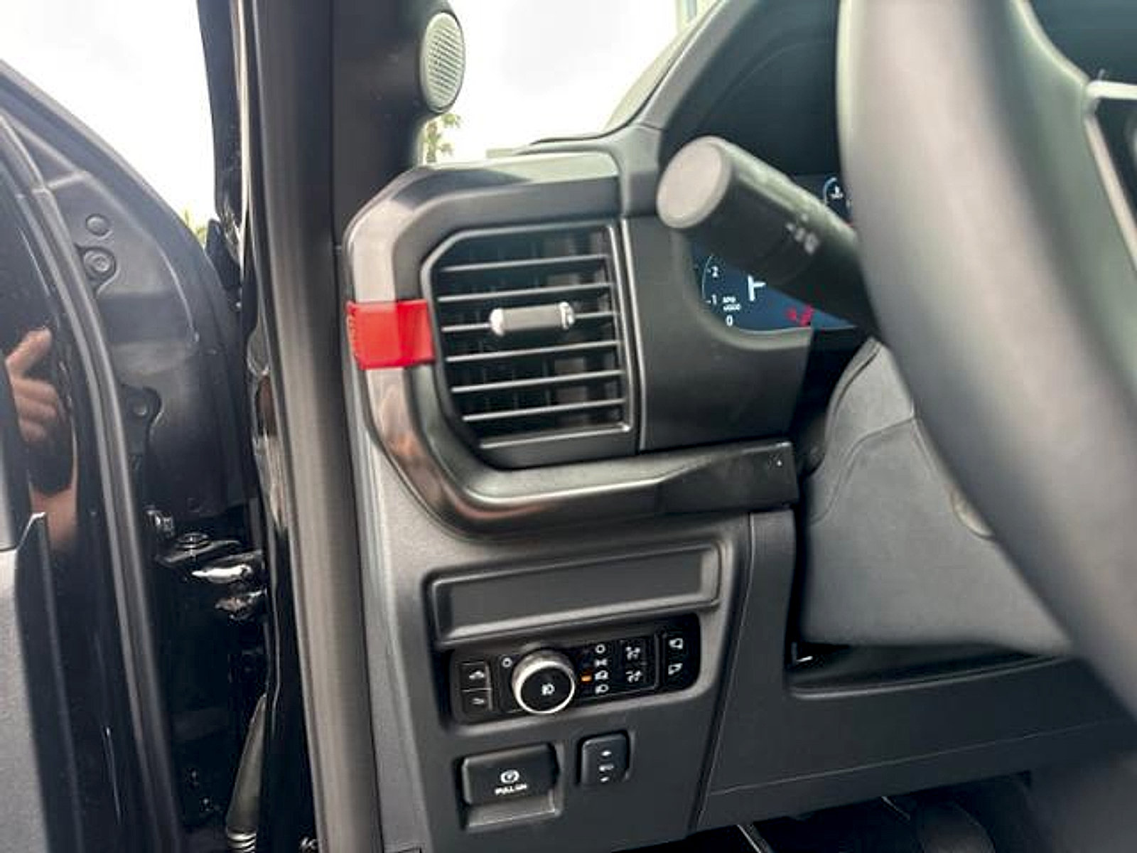 Used 2026 Ford F150 Raptor w/ Equipment Group 803A Raptor R AWD/4WD image 23