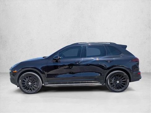 Used 2017 Porsche Cayenne S AWD/4WD image 8