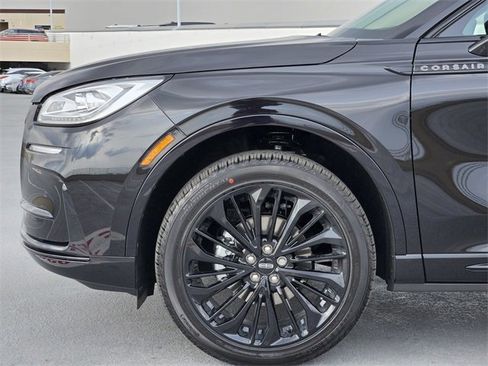 New 2026 Lincoln Corsair Reserve w/ Jet Appearance Package image 9