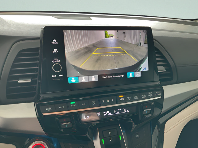 Certified 2026 Honda Odyssey Touring image 22