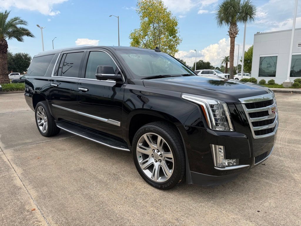 Used 2019 Cadillac Escalade ESV Premium Luxury RWD image 7