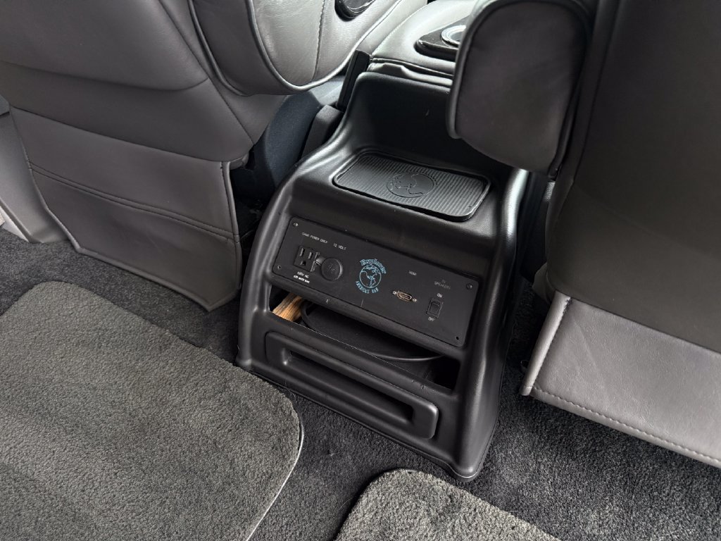 Used 2021 Ford Transit 250 Medium Roof AWD image 37