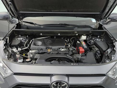 Certified 2021 Toyota RAV4 LE FWD image 15