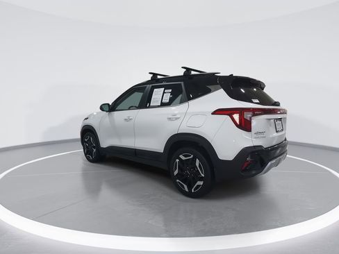 Used 2024 Kia Seltos SX image 6