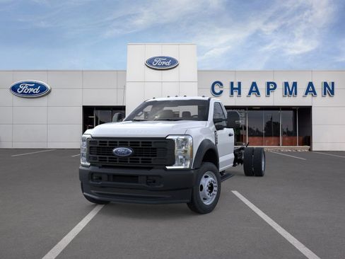 New 2026 Ford F550 4x4 Regular Cab Super Duty image 2