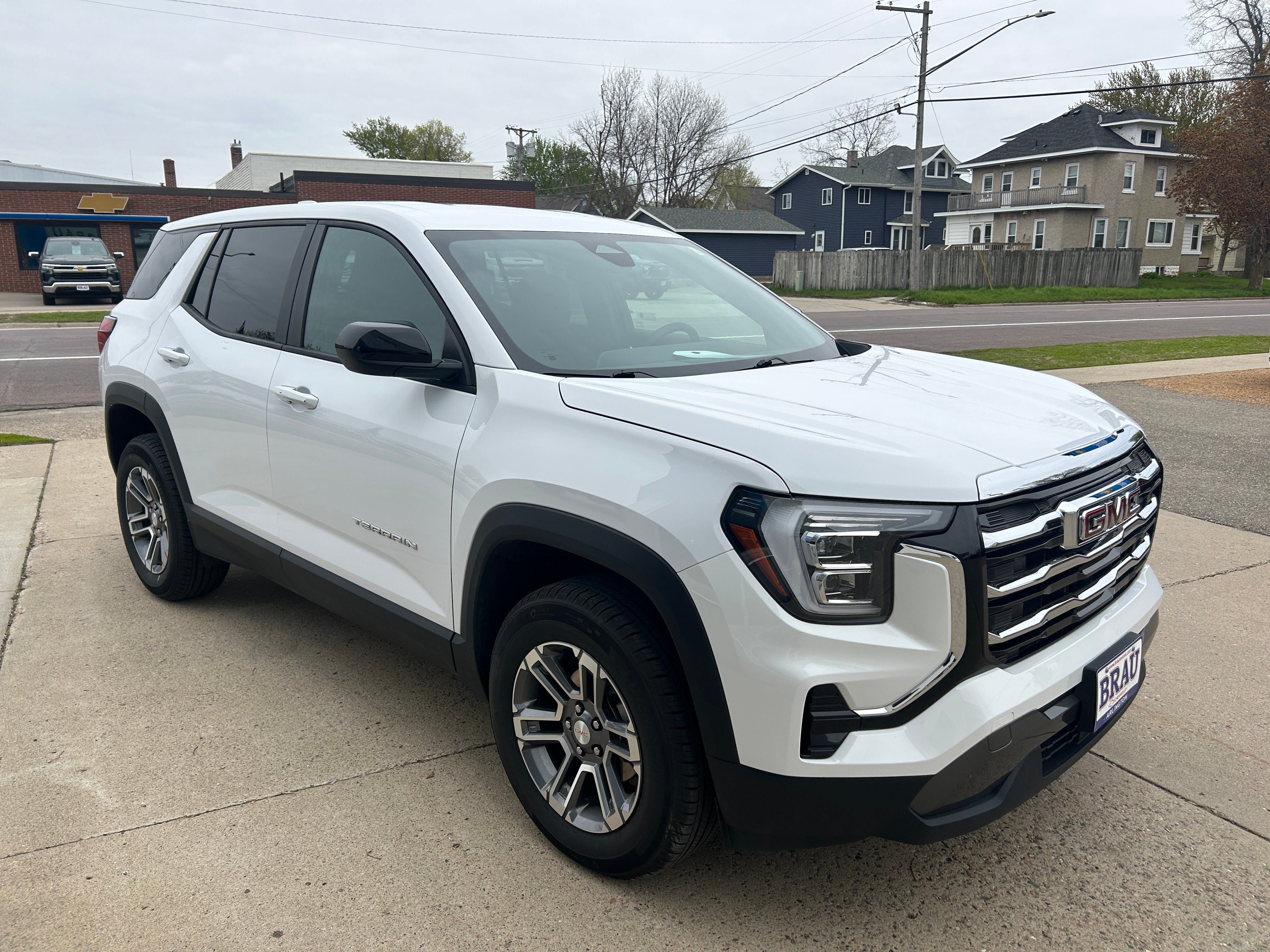 Used 2026 GMC Terrain Elevation AWD/4WD image 4