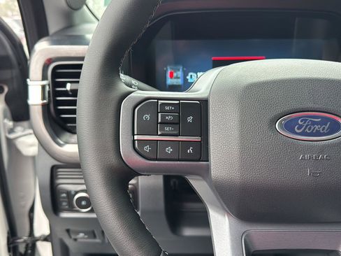 New 2026 Ford F250 Lariat image 25