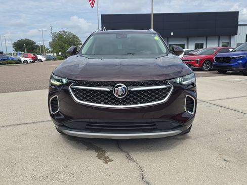 Used 2021 Buick Envision Avenir w/ Technology Package II FWD image 2