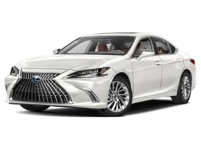 Used 2022 Lexus ES 300h w/ Luxury Package
