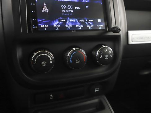 Used 2016 Jeep Compass Sport w/ Power Value Group image 21