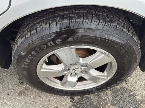 Used 2010 Honda Pilot EX-L image 9