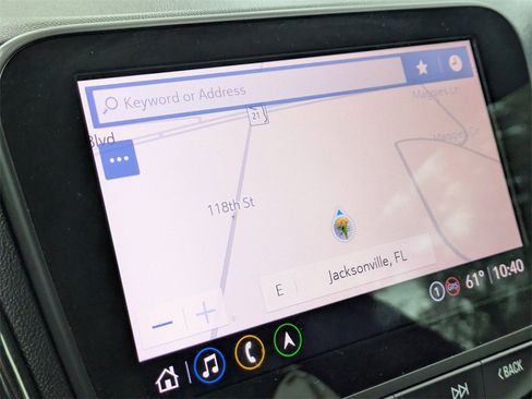 Used 2022 Chevrolet Equinox RS w/ RS Leather Package image 28