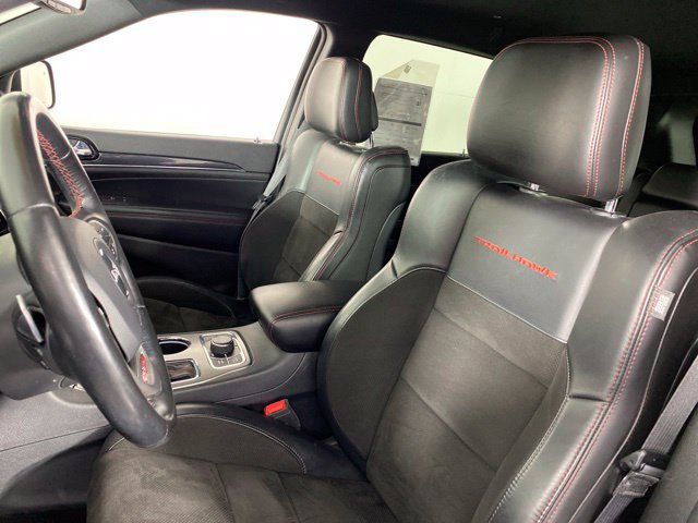 Used 2020 Jeep Grand Cherokee Trailhawk w/ Protech Group AWD/4WD image 18