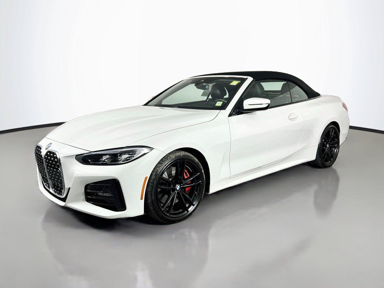 Used 2022 BMW 430i xDrive Convertible w/ M Sport Package AWD/4WD image 2